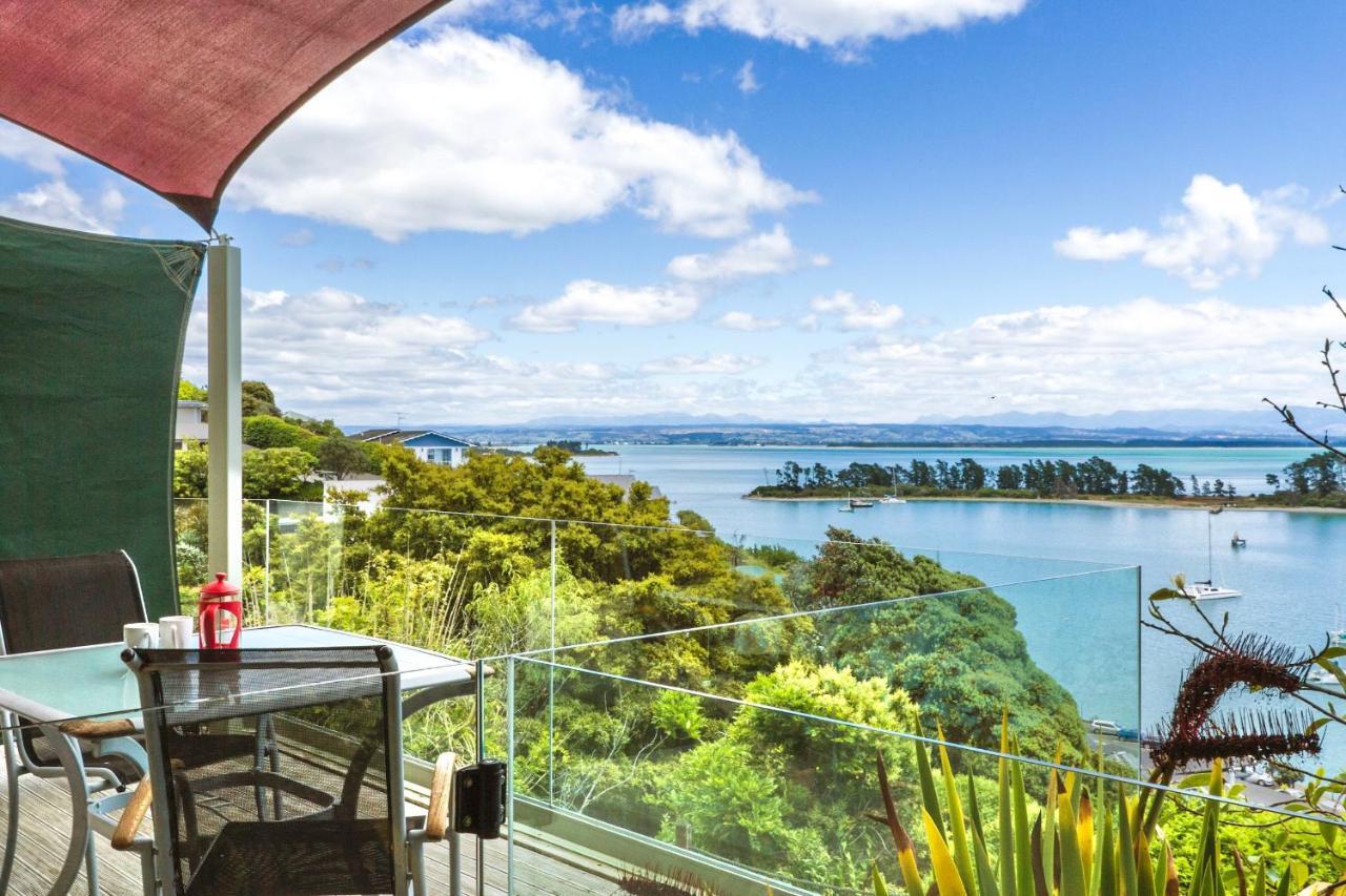 Harbour View - One Apartment Nelson Bagian luar foto