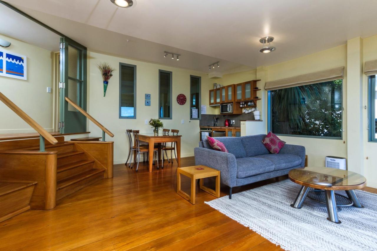 Harbour View - One Apartment Nelson Bagian luar foto